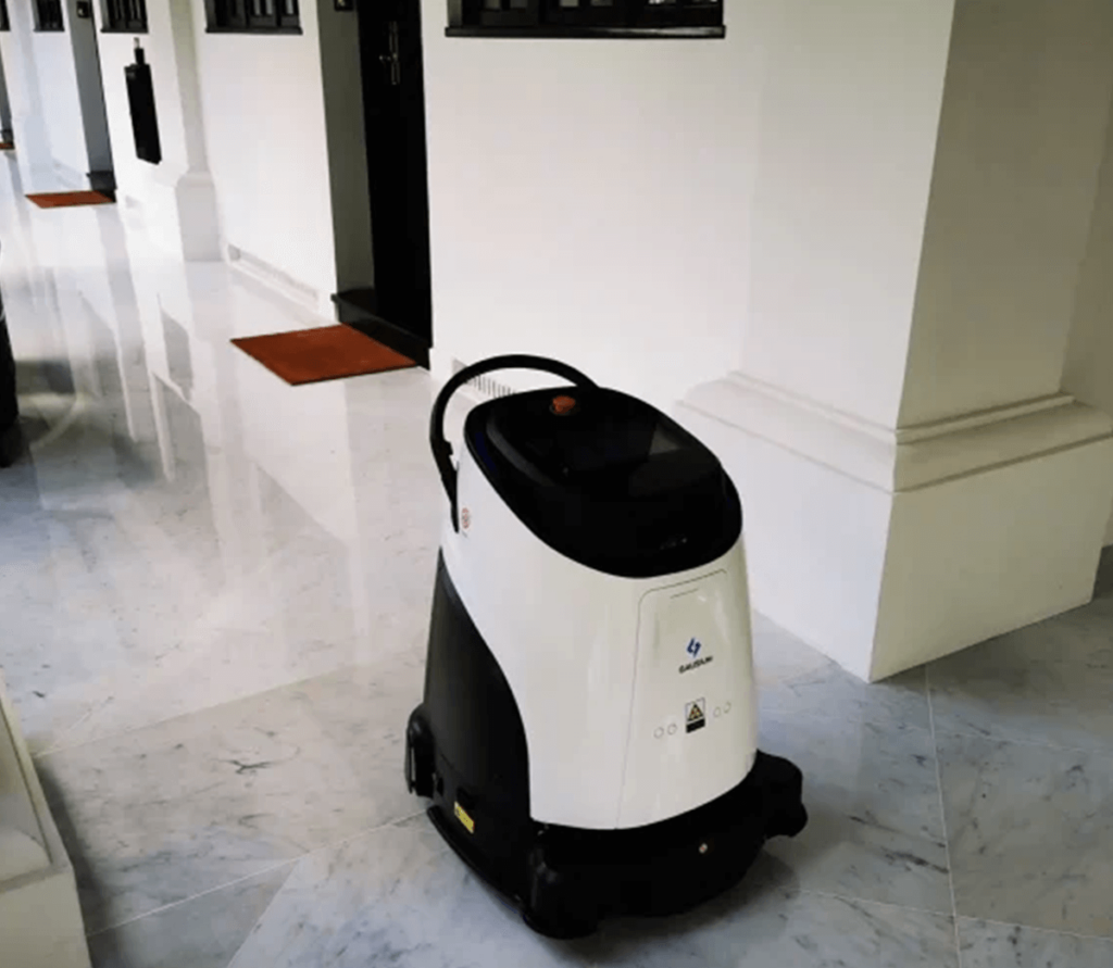 Il robot aspirapolvere Vacuum 40 Pro aspira in modo autonomo e professionale 5